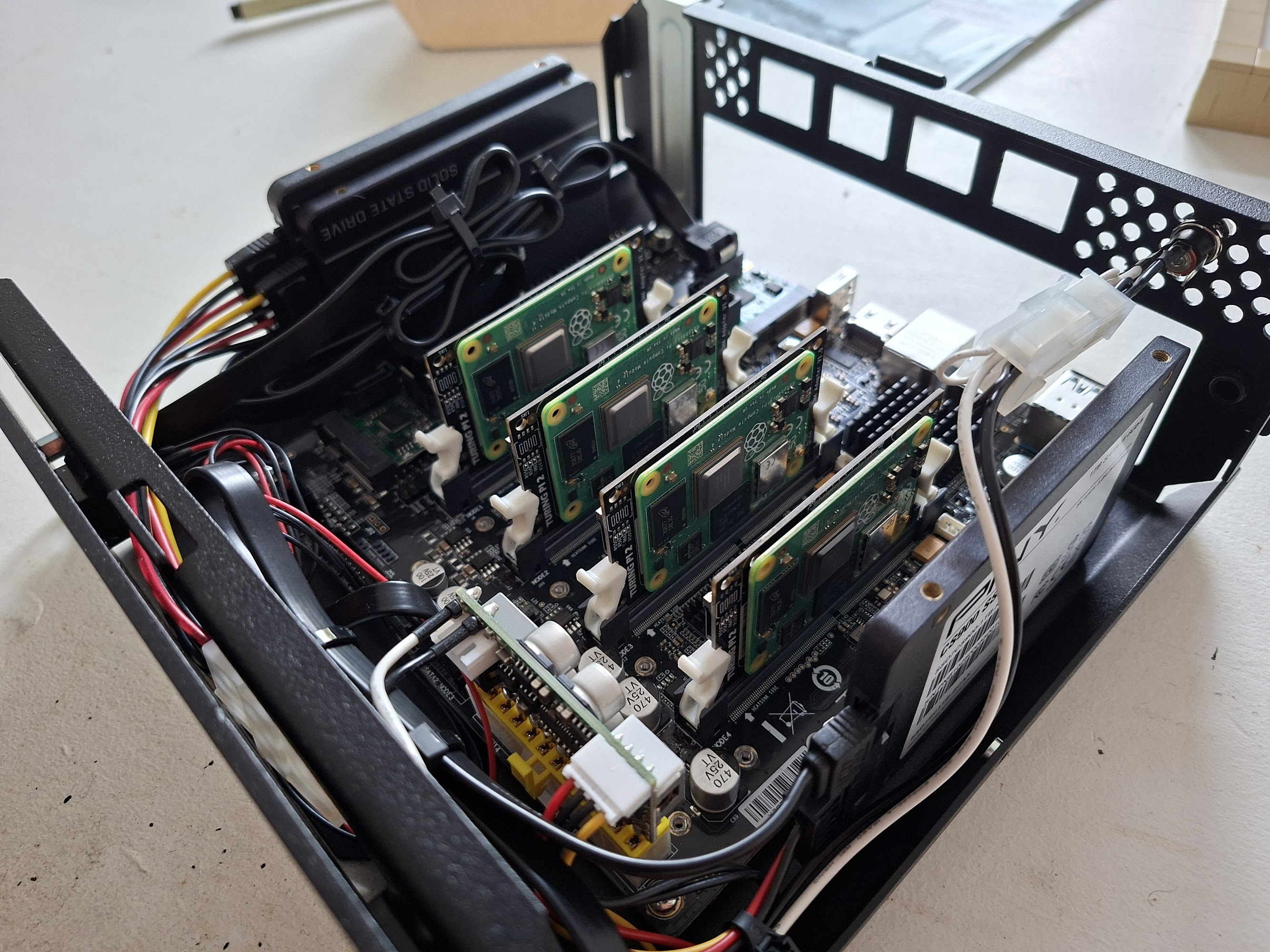Turing Pi with 4 Raspberry Pi Compute modules